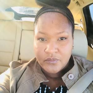 Meet your Posher, Michele